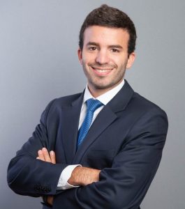 Matías Mackenney R.